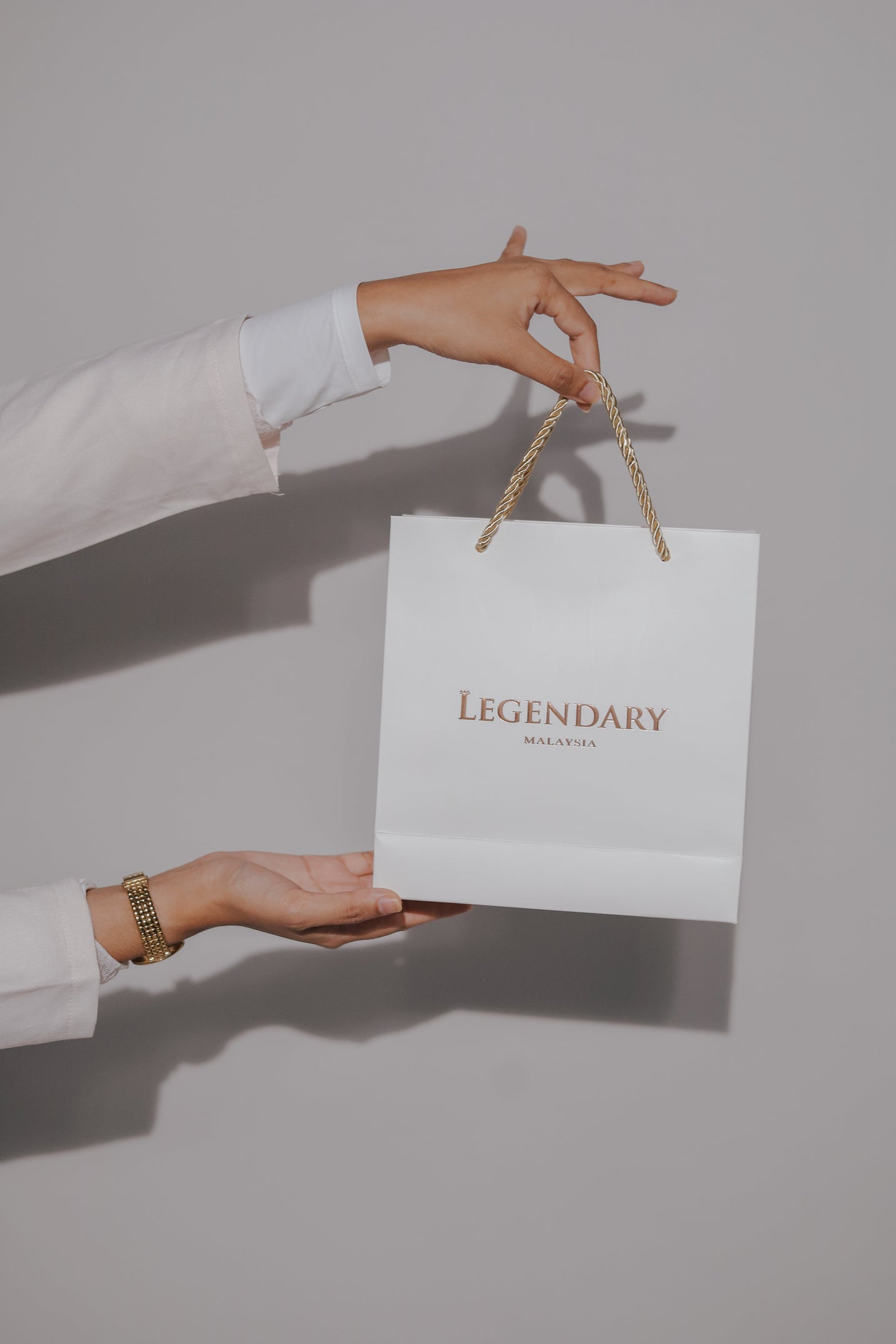 Why Legendary Perfume Is the Best Souvenir to Buy in Malaysia